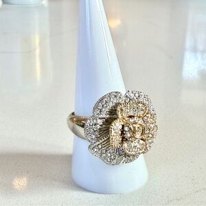 Stunning Crystal Flower CC Style Statement Ring Sz 9.5